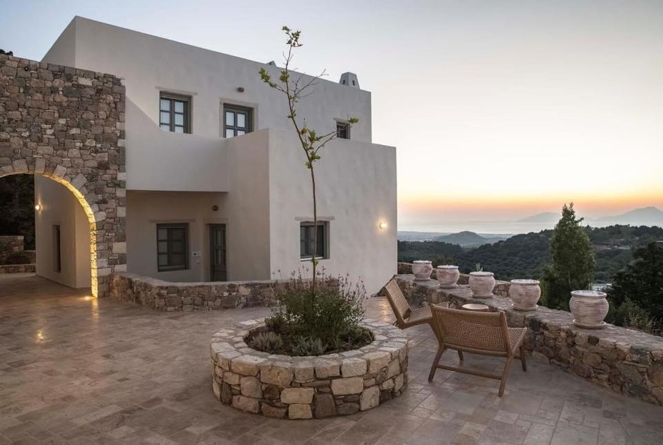 Anamnezia Luxury Suites (Adults Only) Agios Dimitrios  المظهر الخارجي الصورة