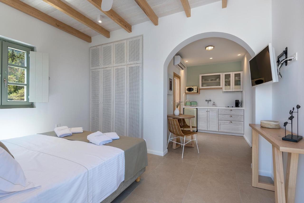 Anamnezia Luxury Suites (Adults Only) Agios Dimitrios  المظهر الخارجي الصورة
